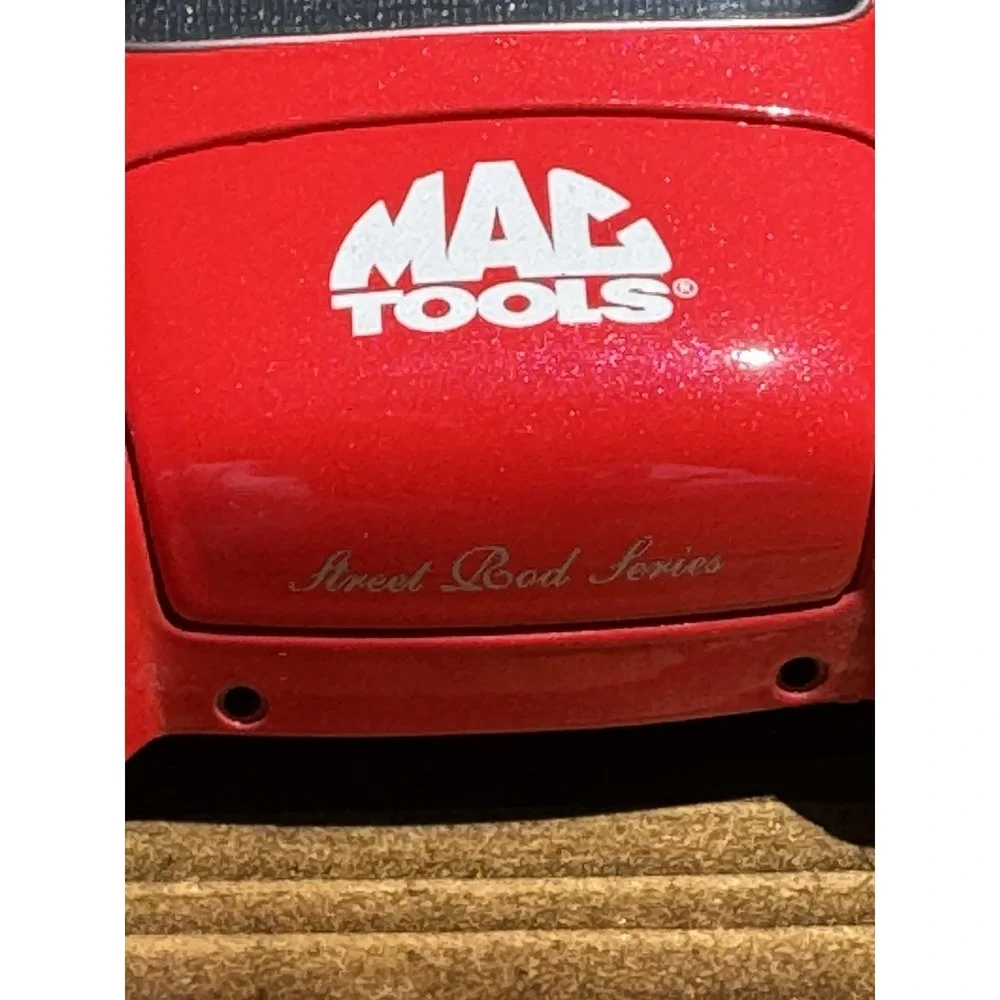 1949 Custom Mercury 1:24 Diecast Model Car Mac‎ Tools Numbered #0005 Red Flames